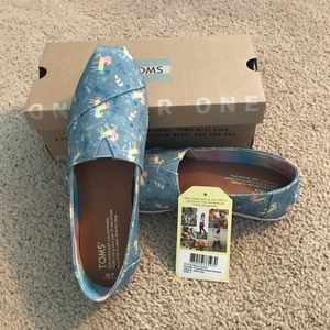 Classic Toms, Rainbow Frost Unicorn